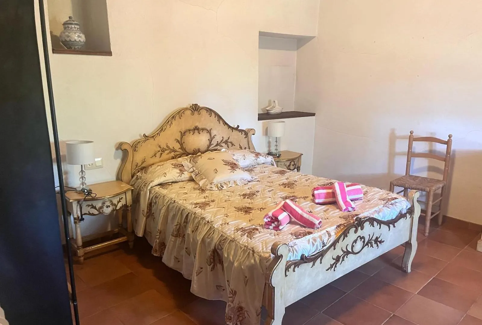 Chalet Masia Can Tibau Llagostera